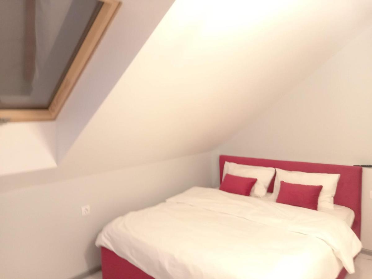 Pure Apartments Vip 5 Λβιβ Εξωτερικό φωτογραφία